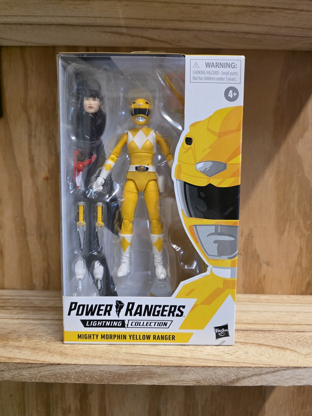 Power Ranger Lightning Collection Mighty Morphin Yellow Ranger Figure - Yellow